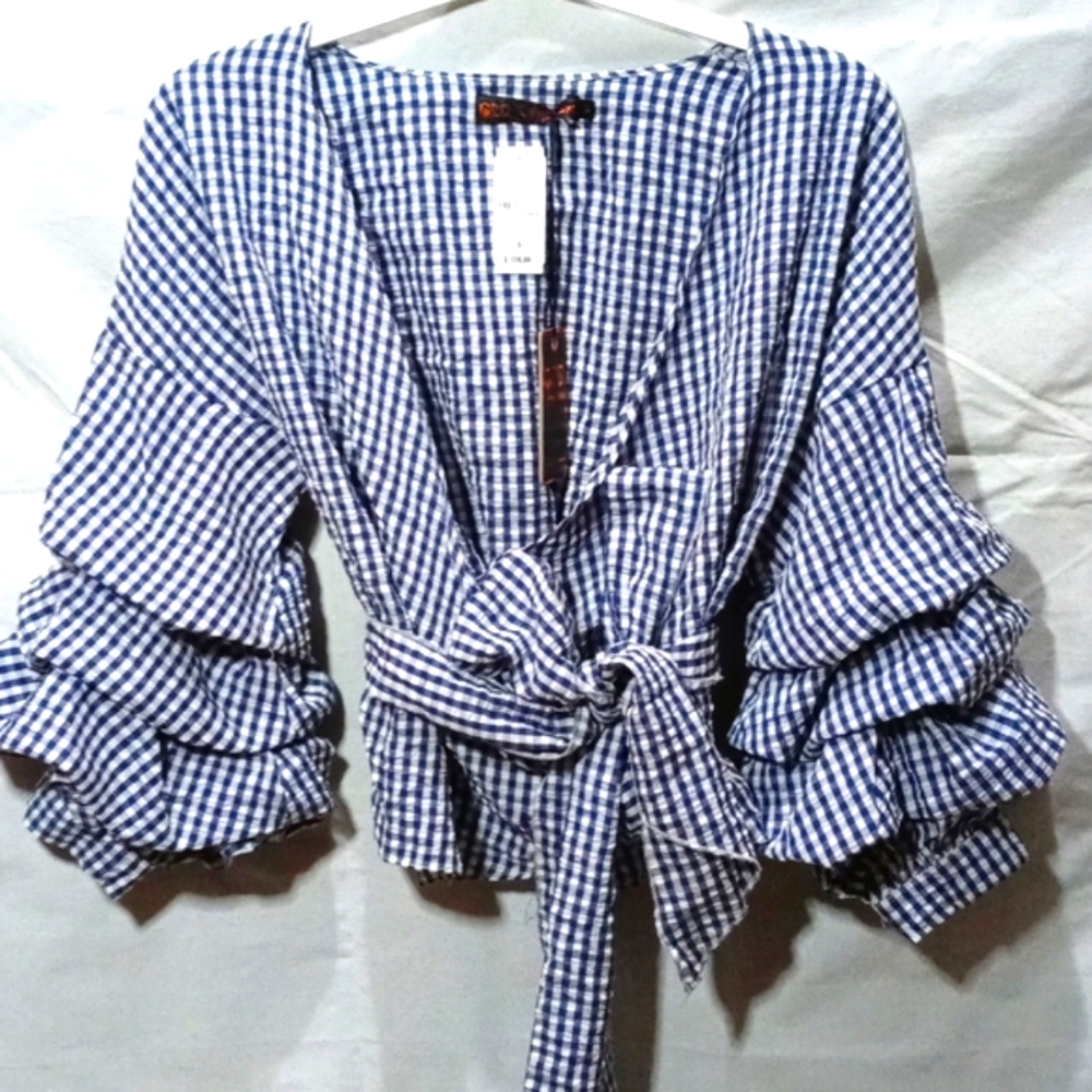 QED London Blue Plaid Ruffle Sleeve Crop Top